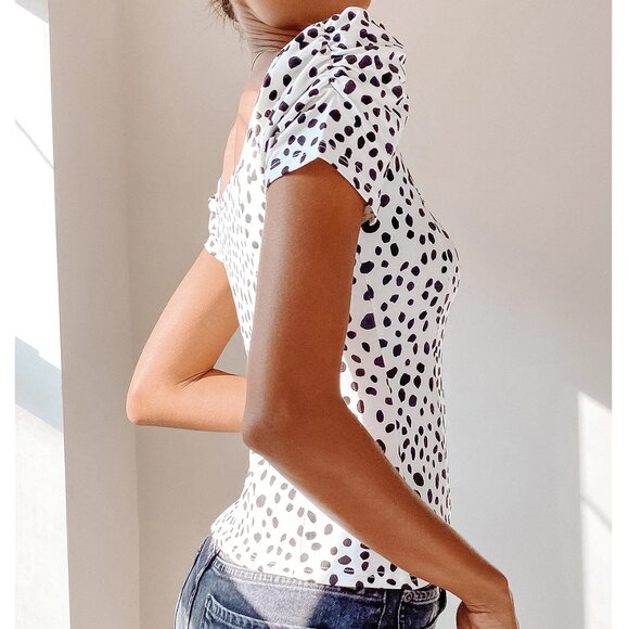 Lulu's Oh Darling Black & White Dot Print Puff Sleeve Top, size Large - Picture 2 of 9